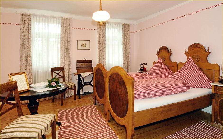 Brauereigasthof Dachsenfranz Zuzenhausen Екстериор снимка
